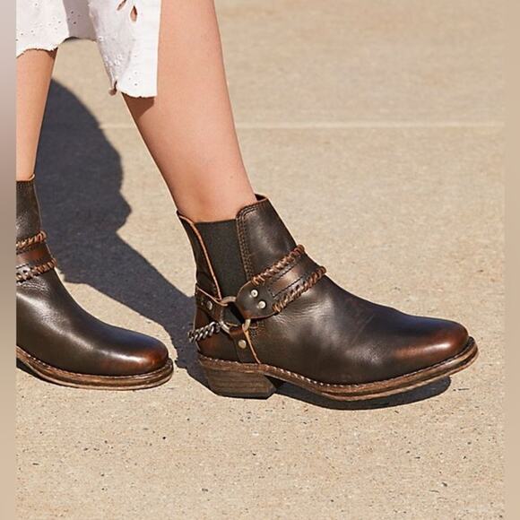 Free People Stony Desert Harness Chain Leather Booties NWOB - Picture 1 of 11